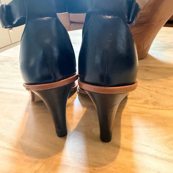 Vince Camuto Black Open-Toe Heels - Picture 5 of 6